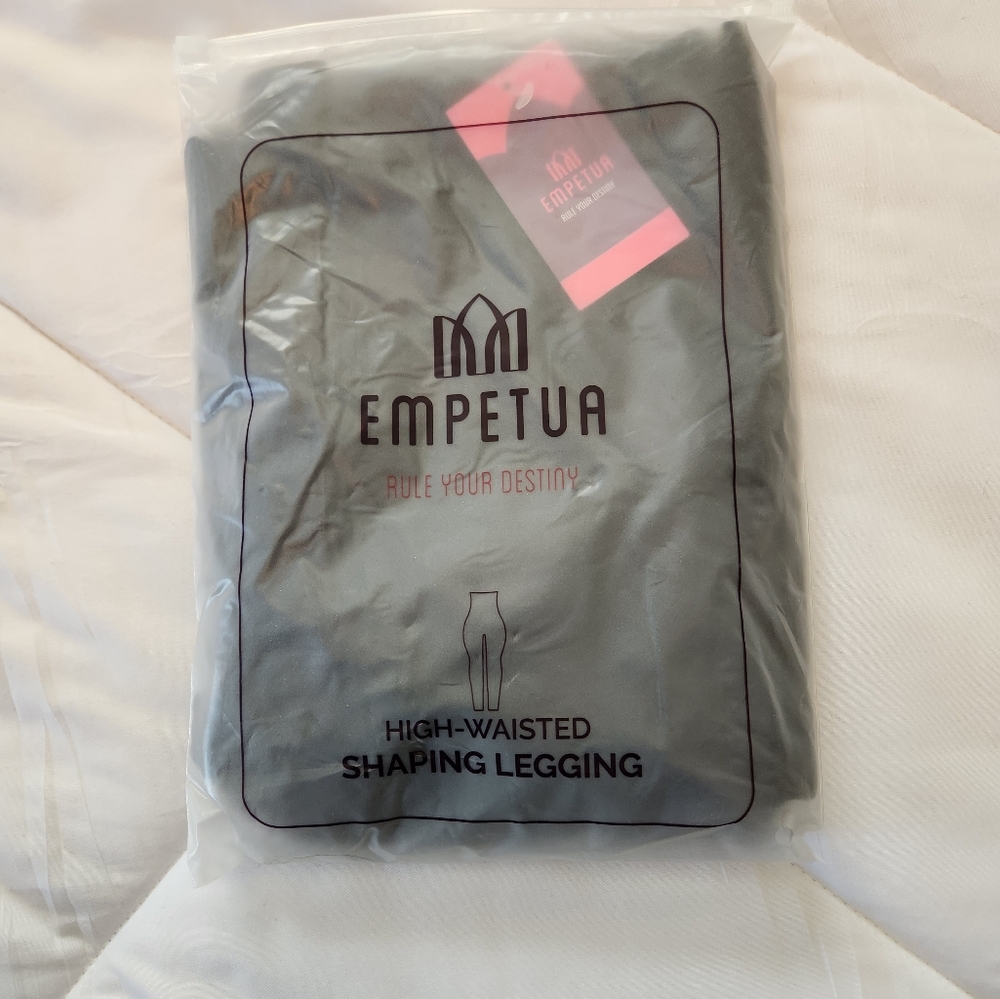 Shaping leggings